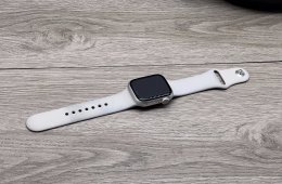 Apple Watch S8 Starlight 41mm 2 ÉV Garanciával