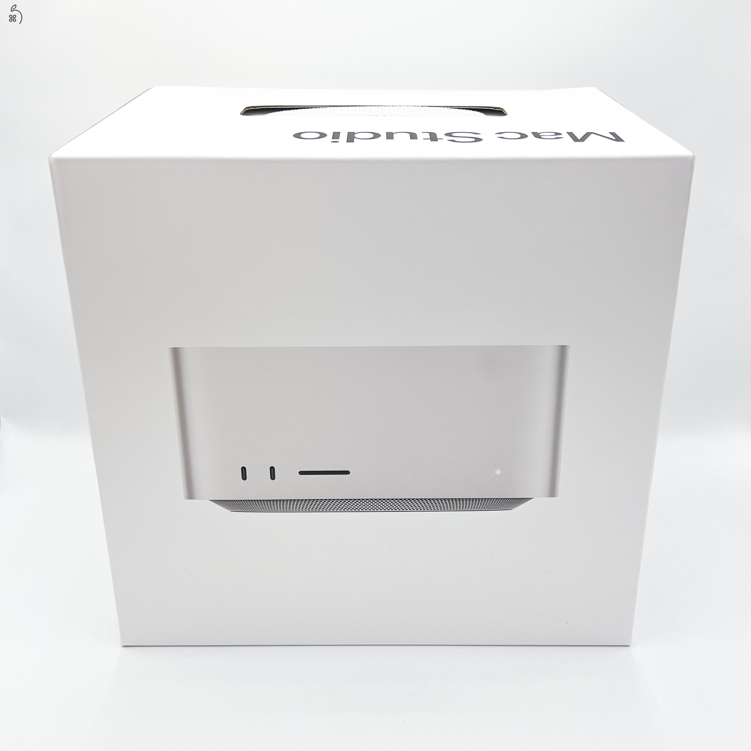 Új, Apple Mac Studio M2 Ultra – 24‑magos CPU, 60‑magos GPU, 64GB RAM, 1024GB SSD 