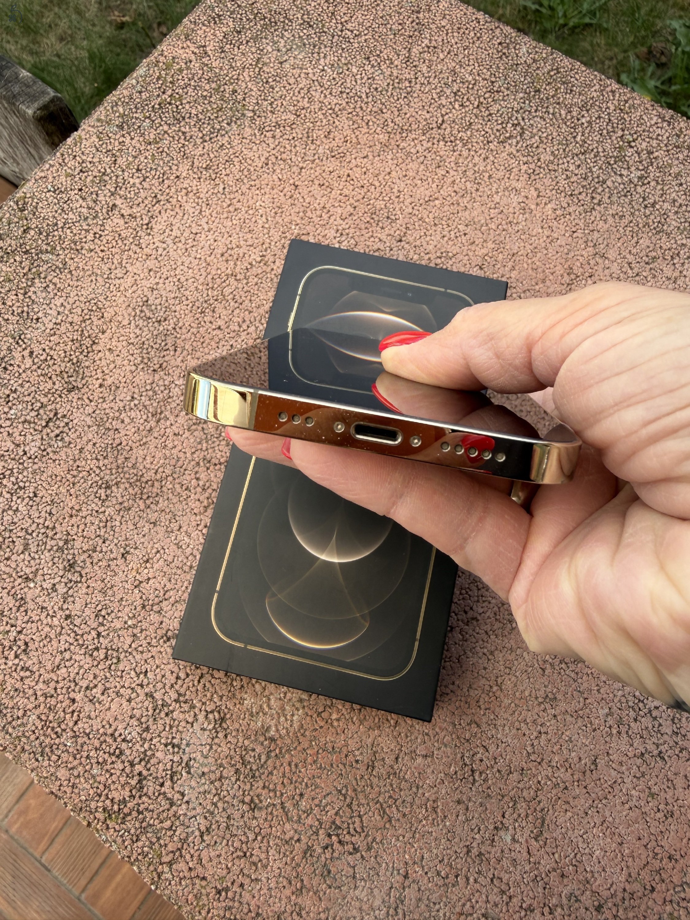 iPhone 12 Pro 128gb Gold 84% aksi kártyafüggetlen!