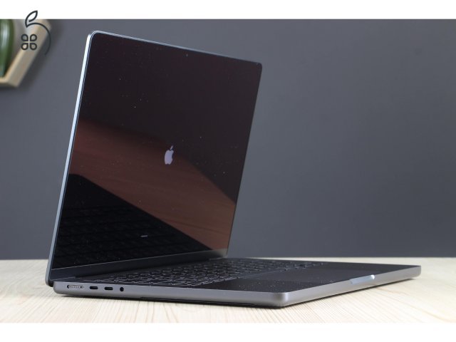MacBook Pro 14