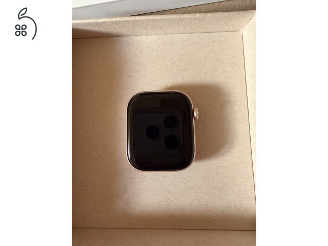 Vadonatúj Apple Watch Series 10 42mm