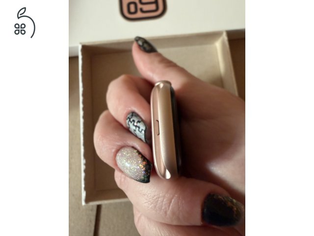 Vadonatúj Apple Watch Series 10 42mm