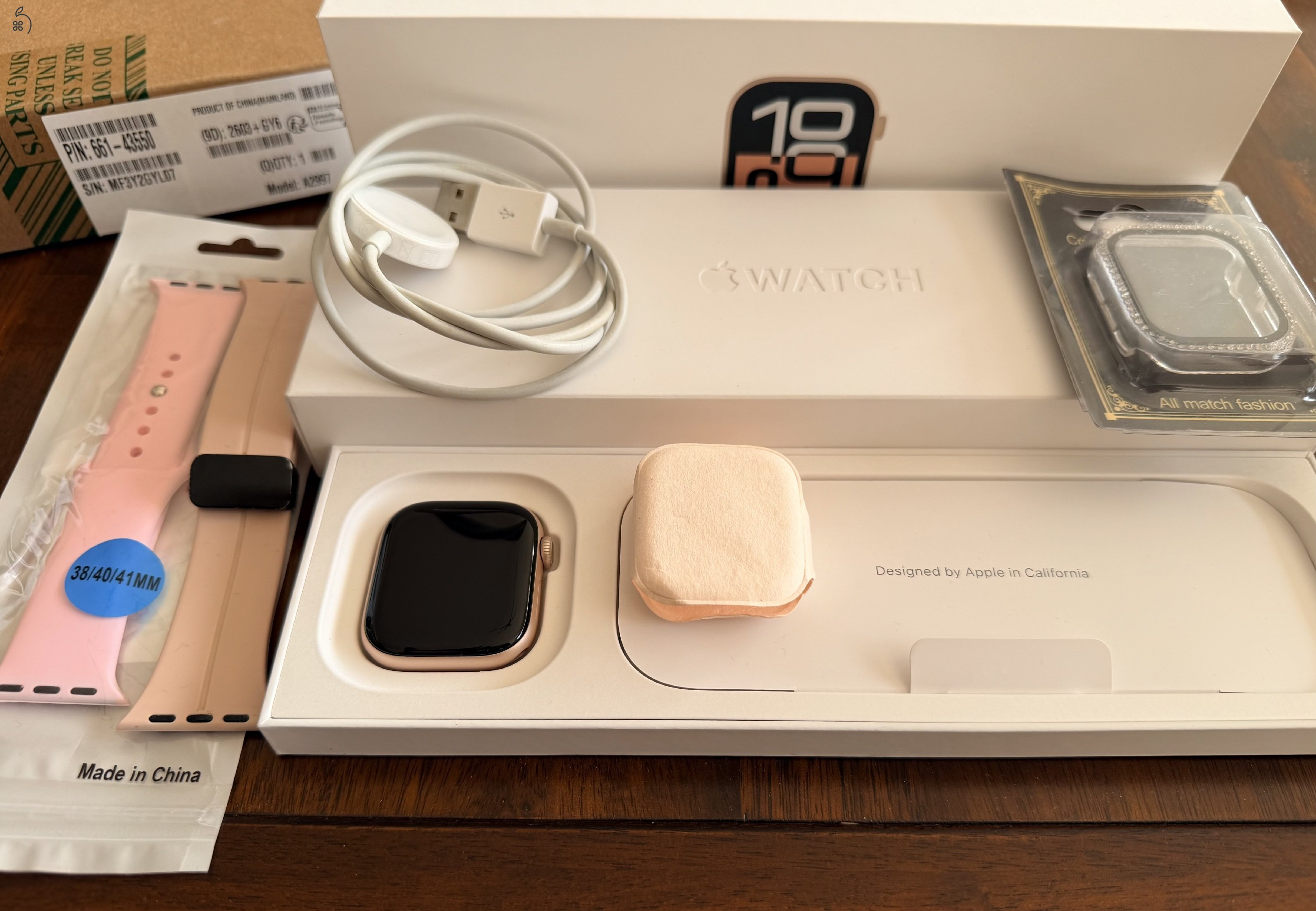 Vadonatúj Apple Watch Series 10 42mm