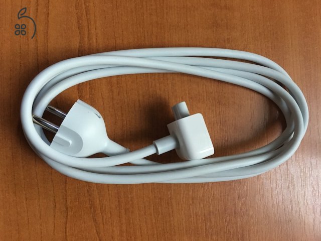 Az 1,8 méteres hálózatiadapter-hosszabbító