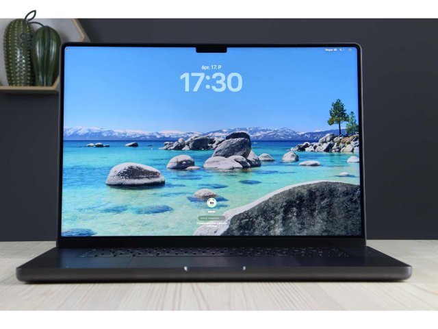 MacBook Pro 16