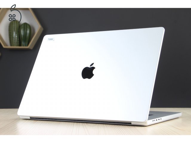 MacBook Pro 16
