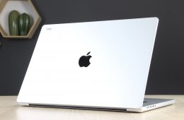 MacBook Pro 16