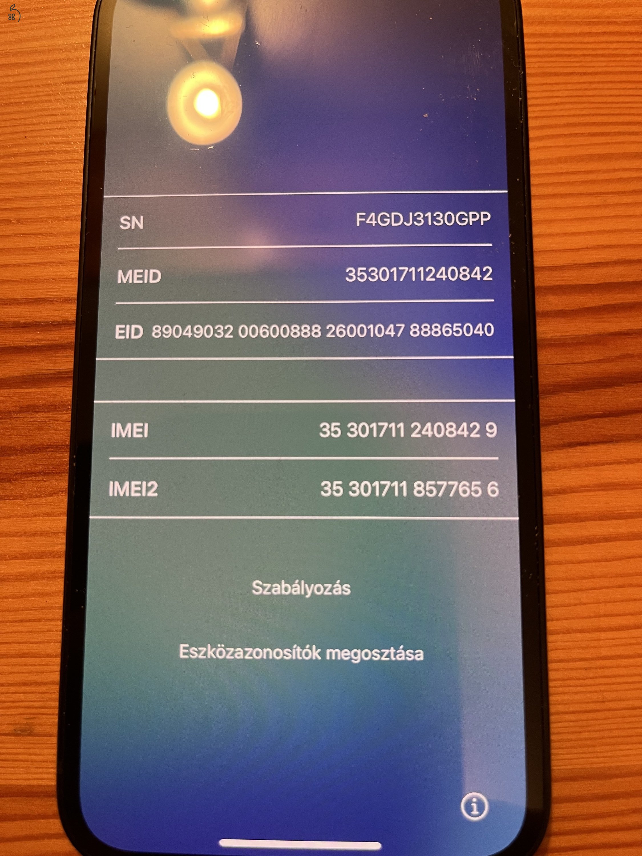 Kitűnő állapotú 12 mini