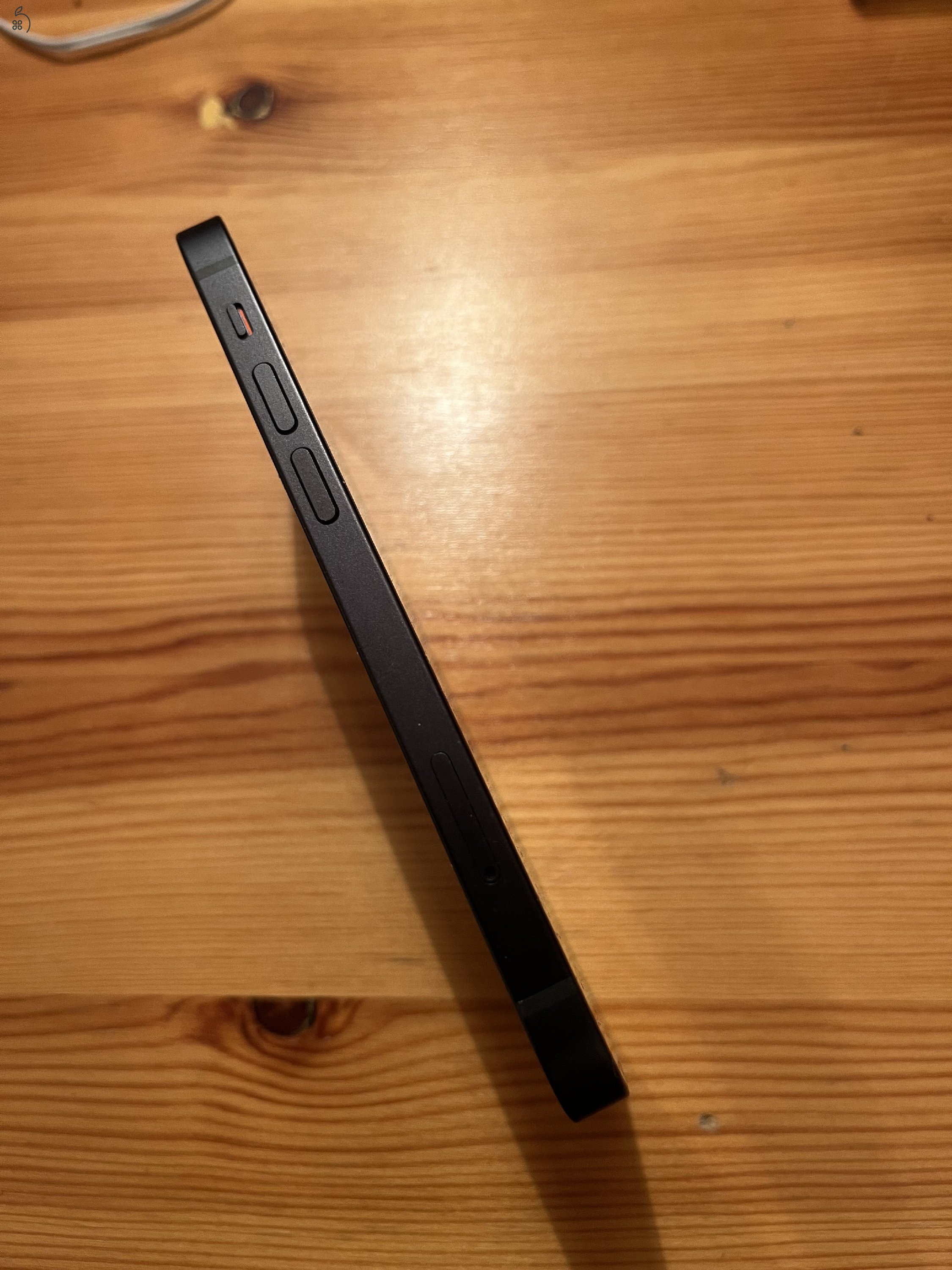 Kitűnő állapotú 12 mini