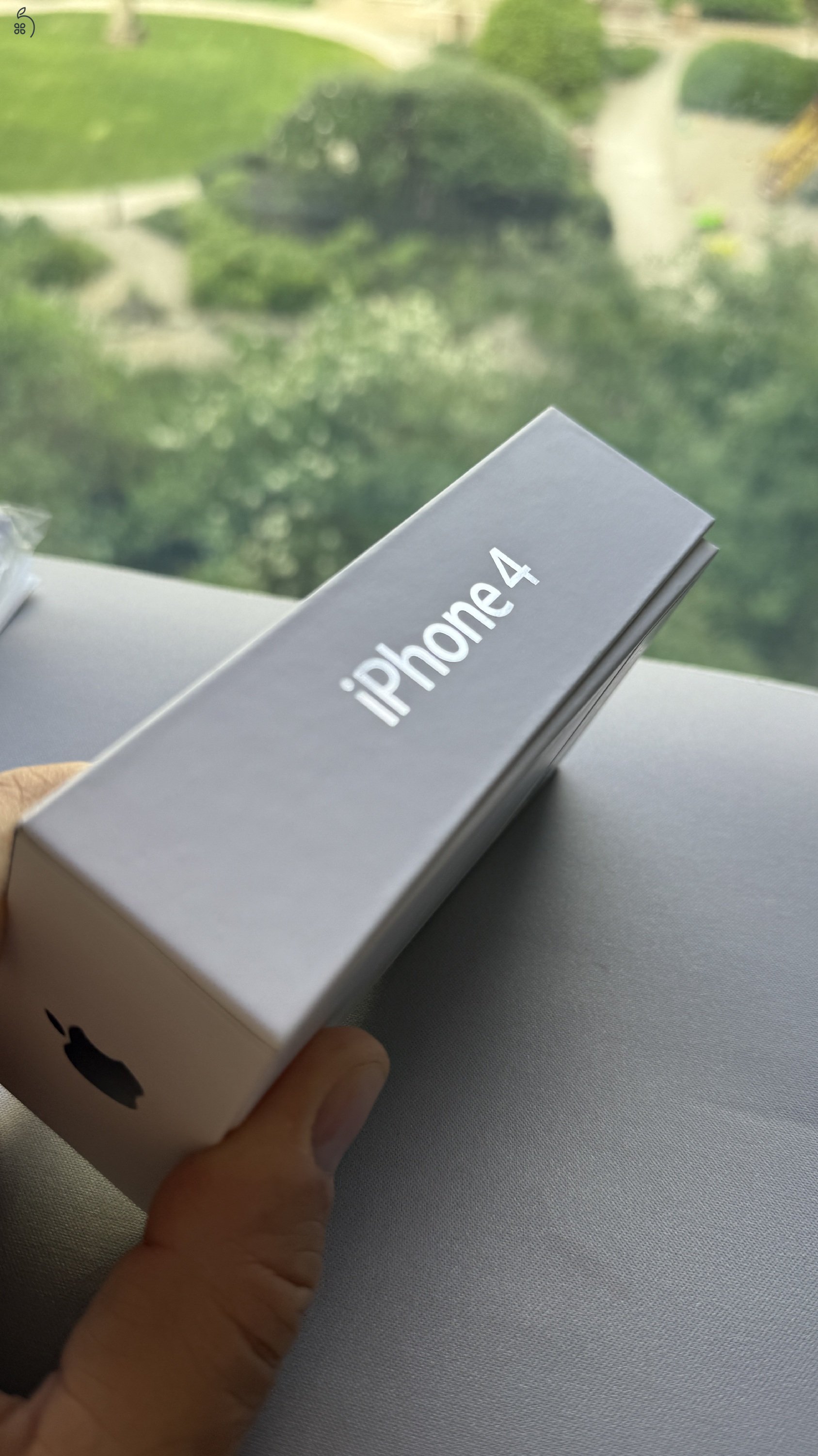 iPhone 4 16GB ÚJ még nem volt használva!