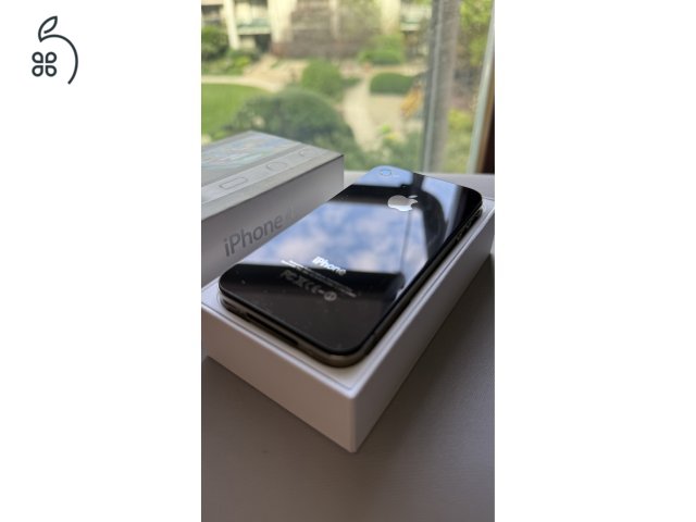 iPhone 4 16GB ÚJ még nem volt használva!