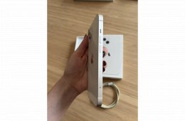 Eladó újszerű iPhone13 128GB