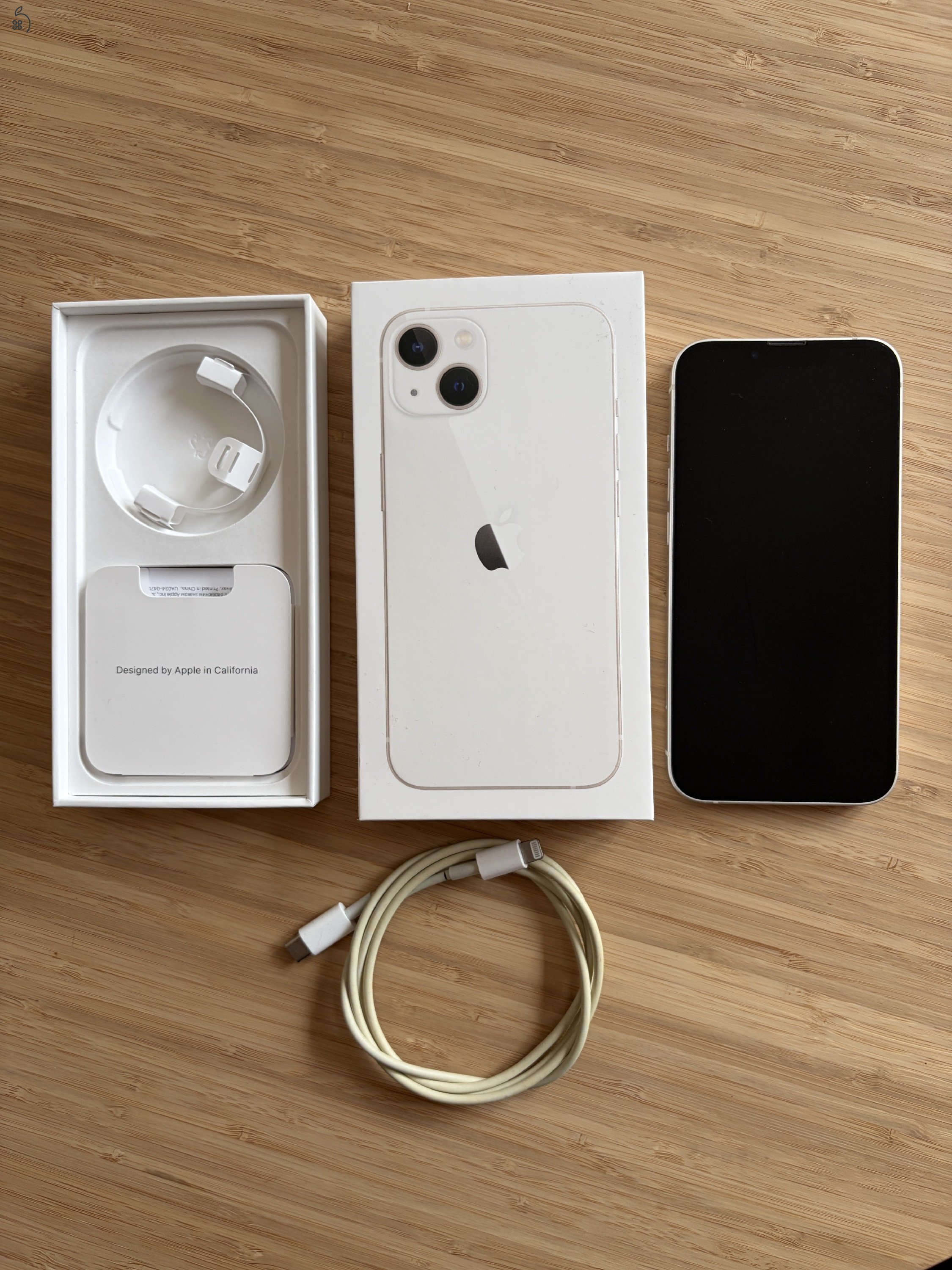 Eladó újszerű iPhone13 128GB