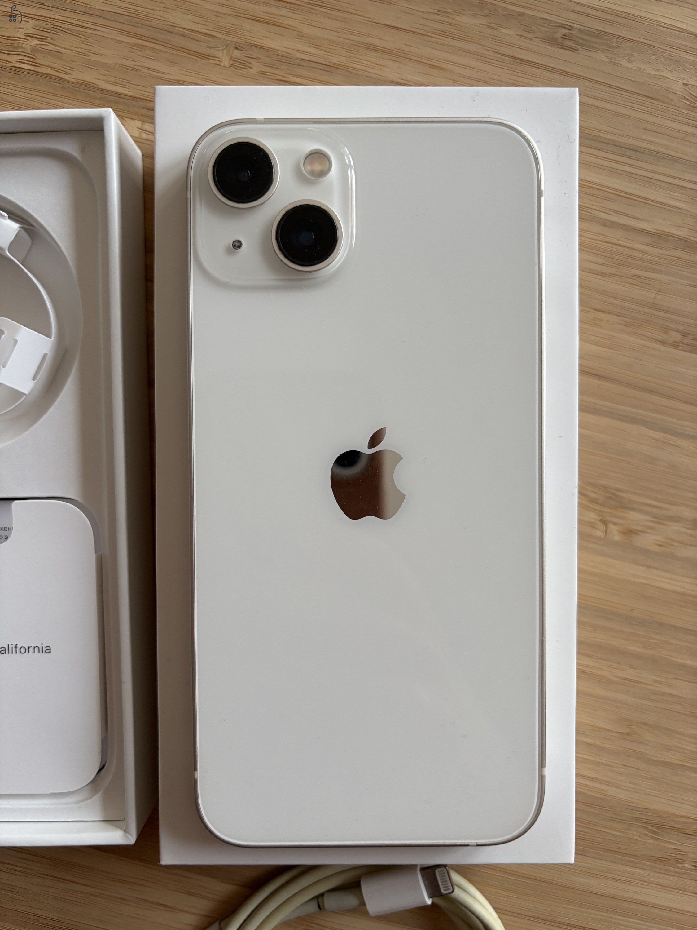 Eladó újszerű iPhone13 128GB