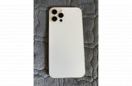 iPhone 12 Pro 128GB, üvegfóliával, MagSafe tokkal