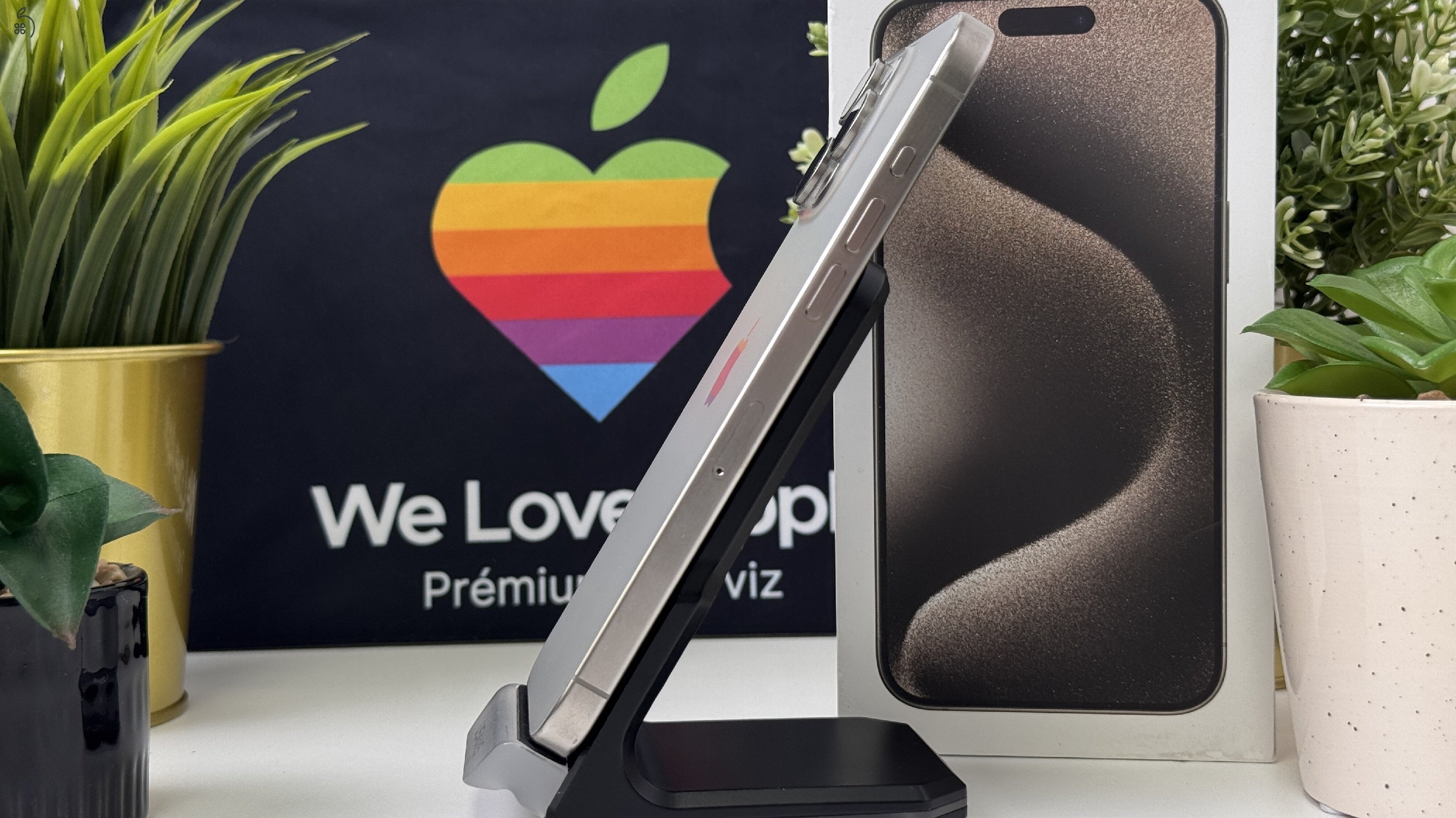 iPhone 15 Pro 256GB Natúr Titán - Független, Számla, Garancia