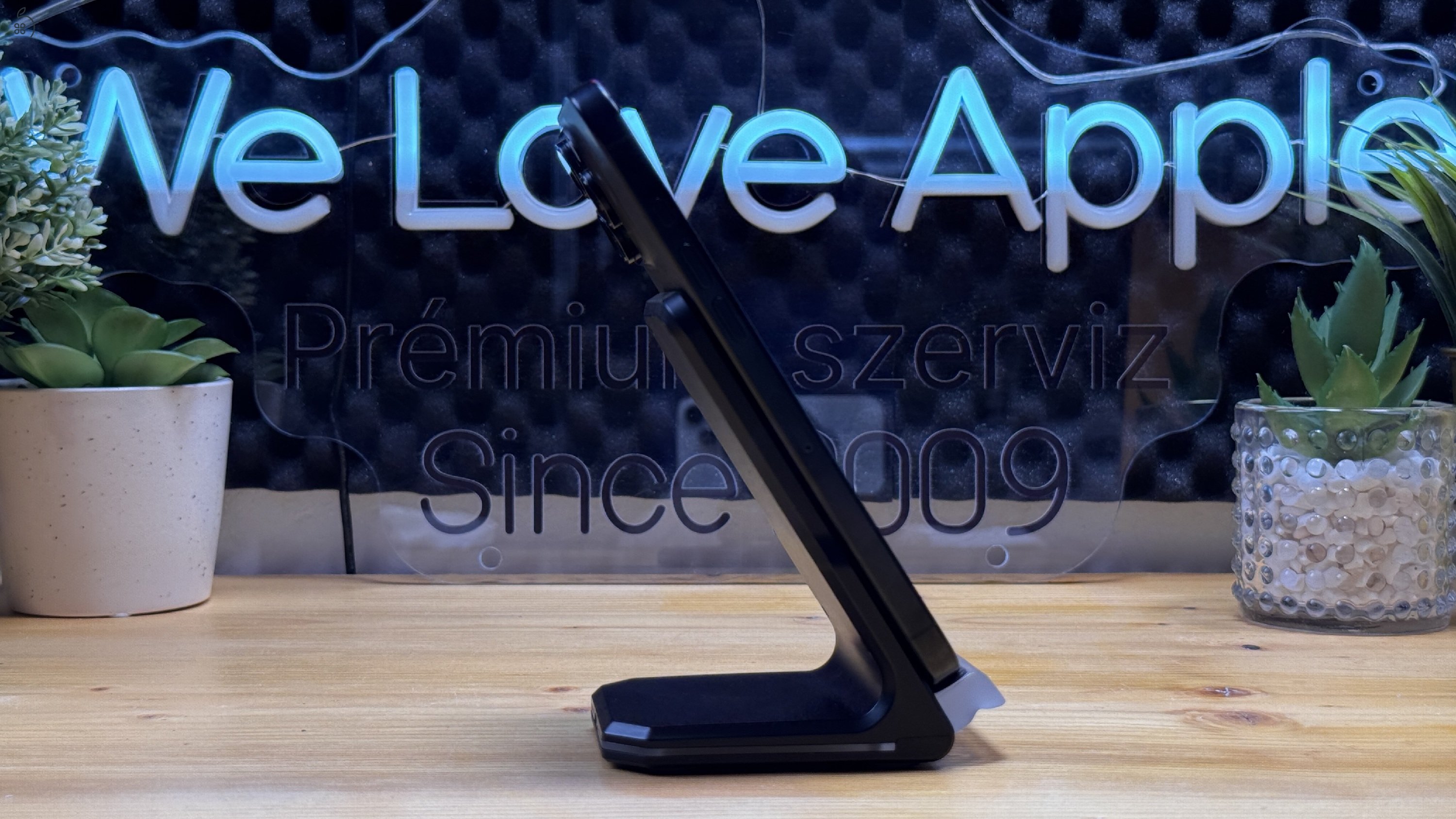 iPhone 15 Pro 512GB e-Sim, Fekete - Számla, Garancia, Független