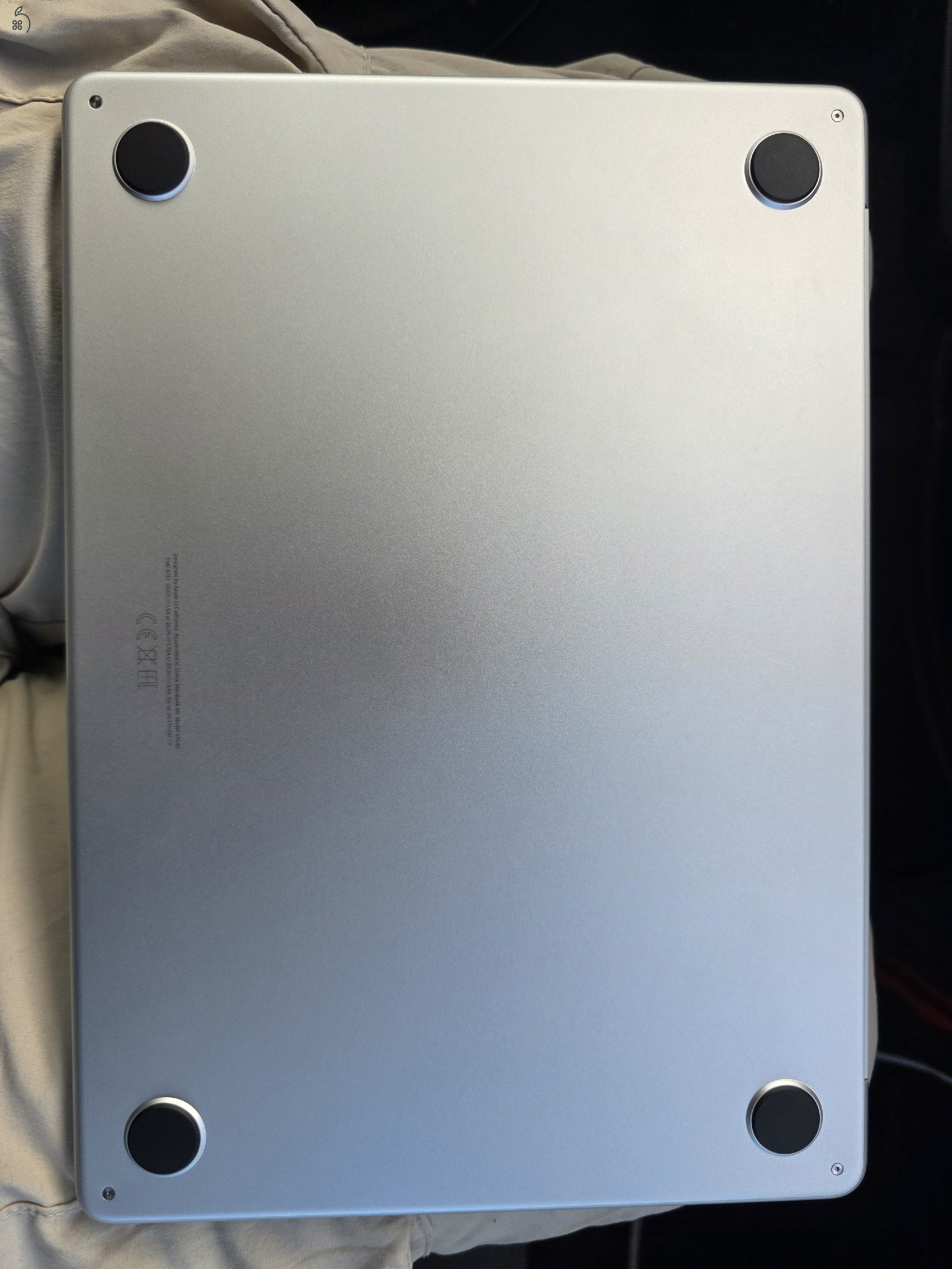 Macbook Air M4, új állapotú, csere iPad Pro-ra