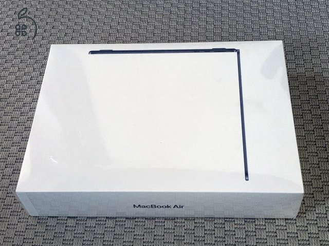 Új Apple MacBook Air 13, Midnight Black szín, M4 Chip, bontatlan, garanciás!
