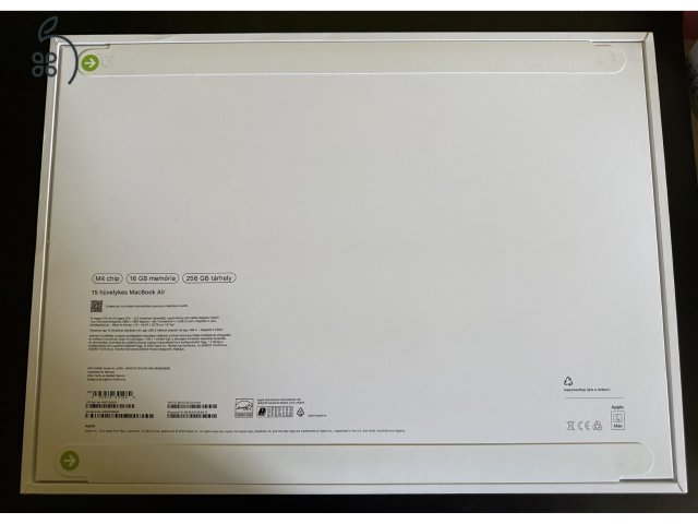 BONTATLAN/3év GARI éjfekete MacBook Air 15