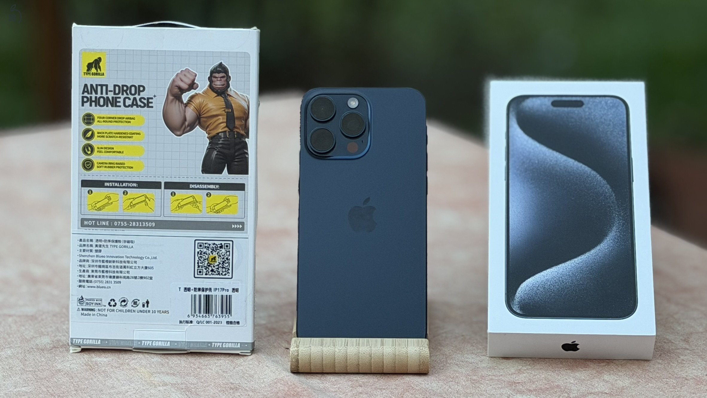 iPhone 15 Pro Max Blue Titanium 256GB karcmentes +4 hónap biztosítással