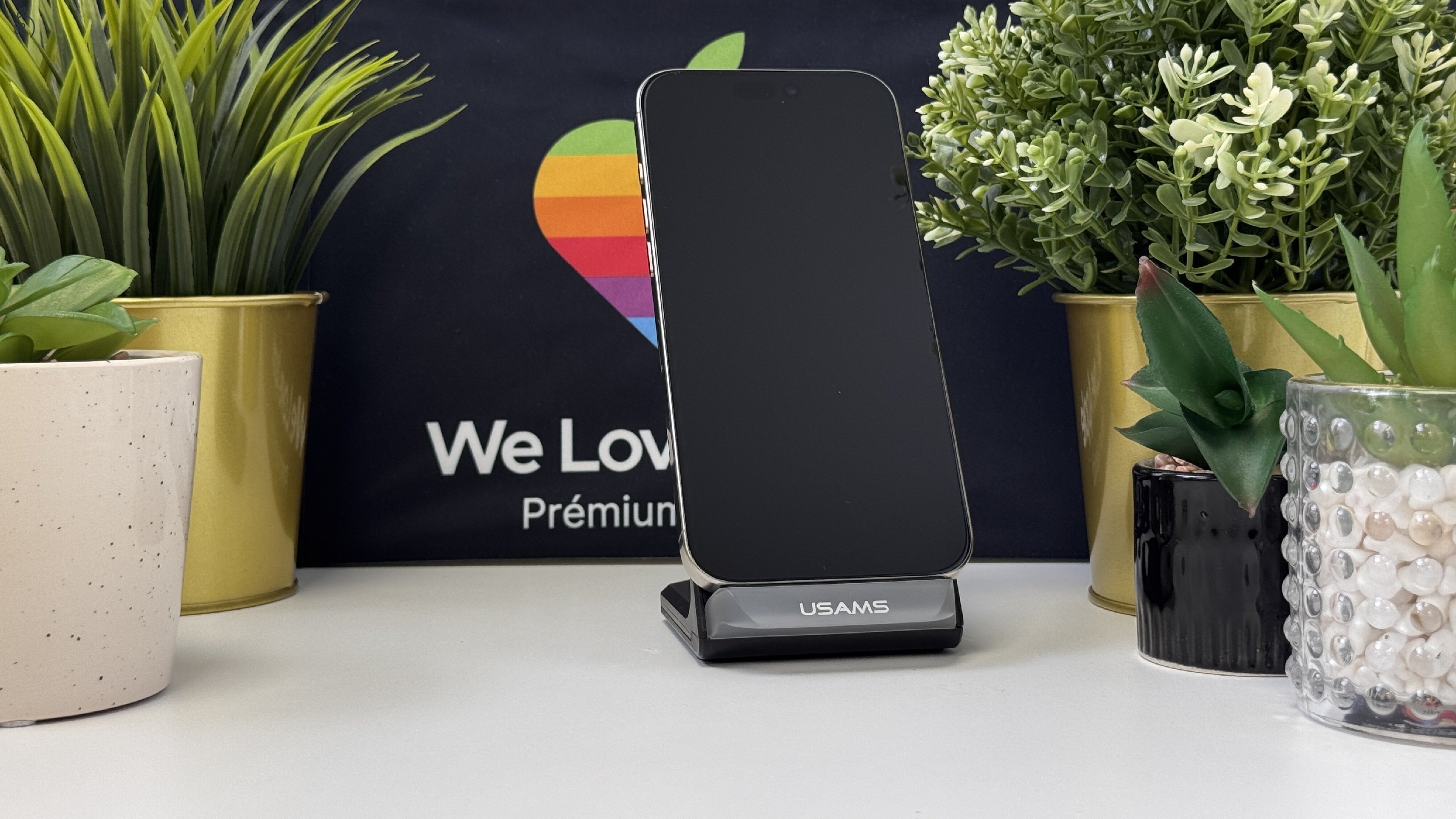 iPhone 16 Pro Max 1TB Natúr Titán, Független - Számla, 1ÉV Garancia