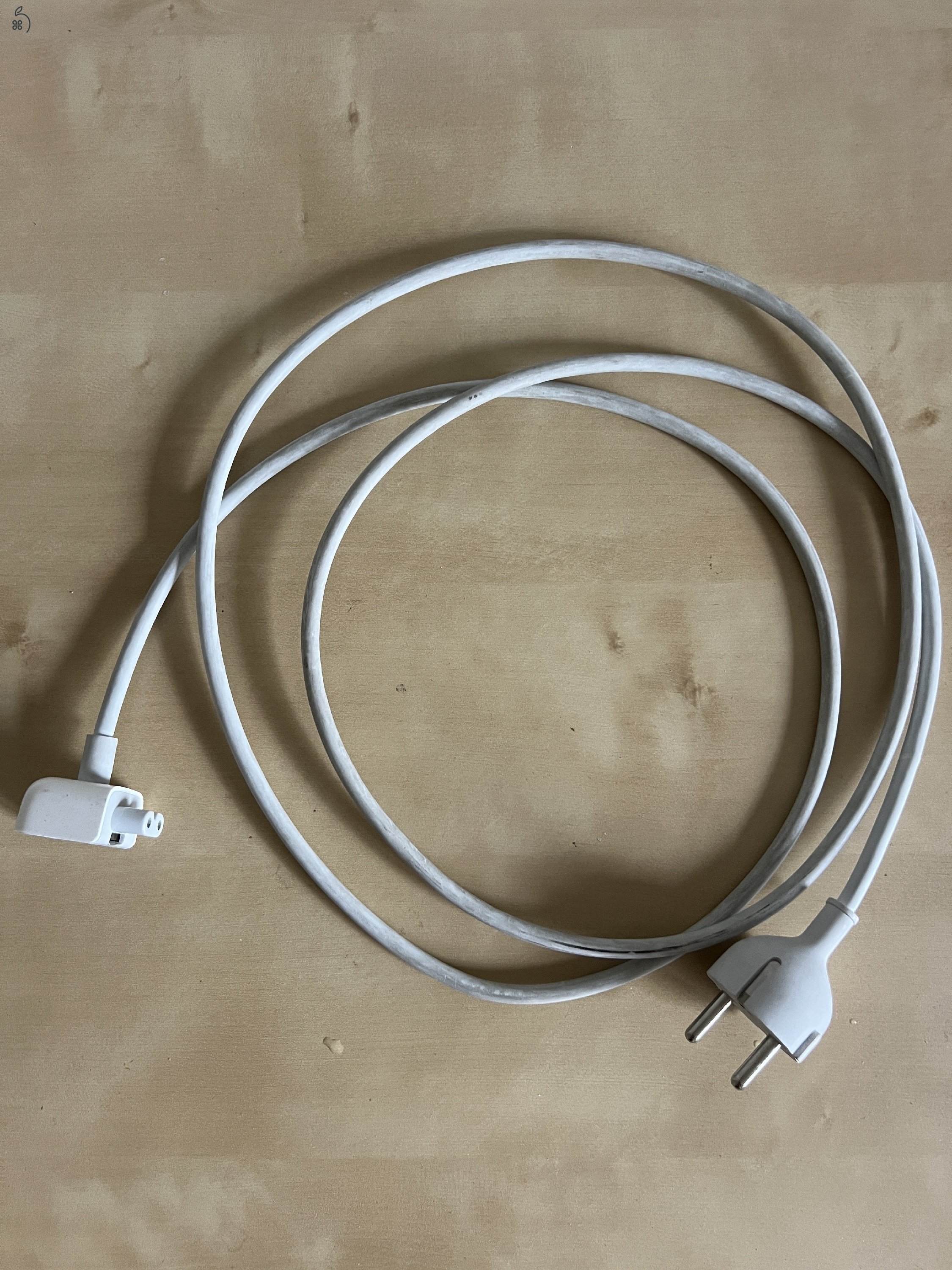 MacBook töltő adapter hosszabító.