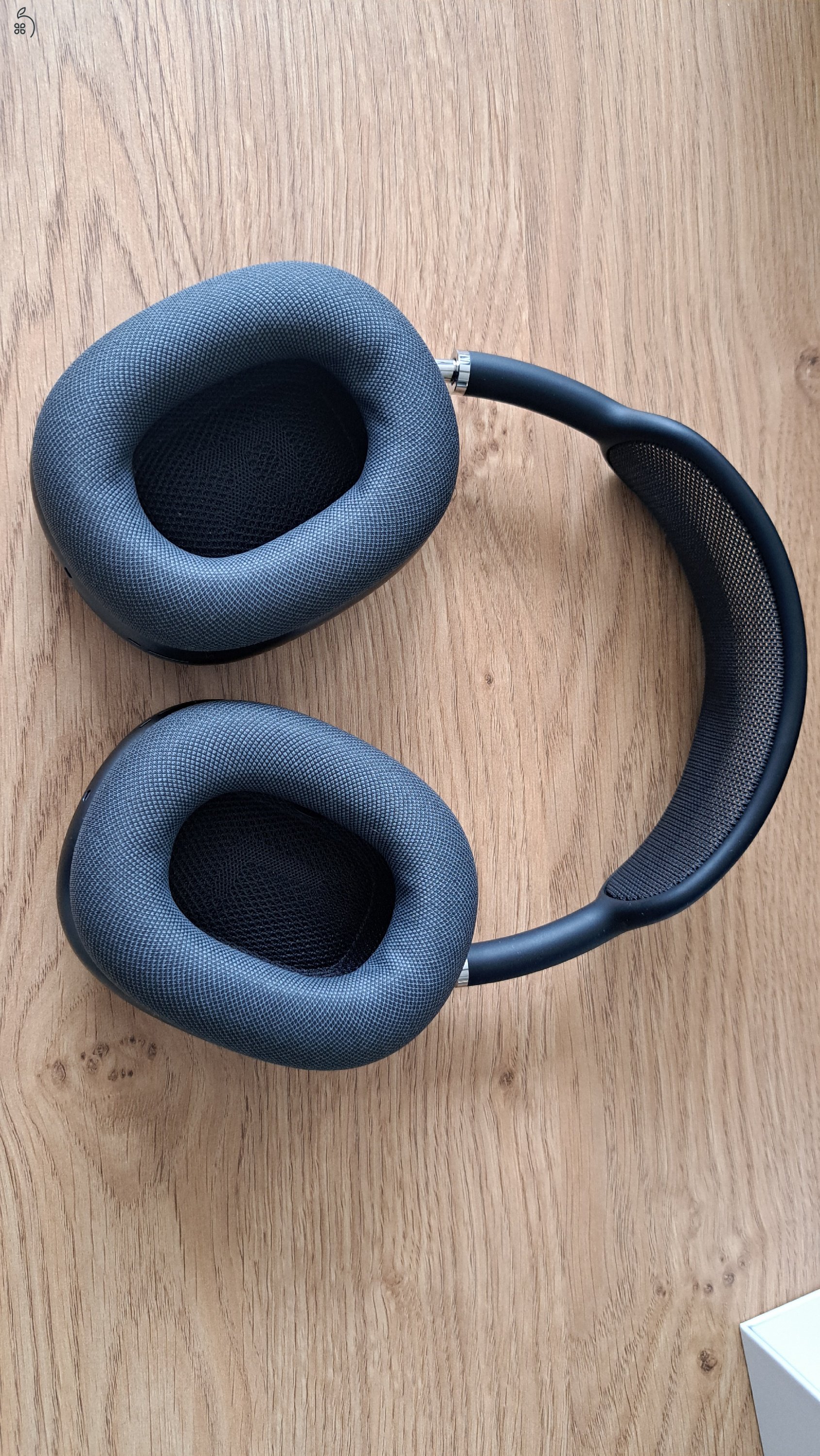 Airpods Max 1 (USB-c) 2024 eladó