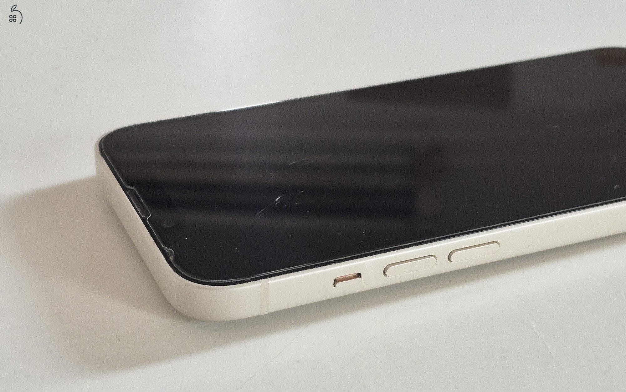 iPhone 13 - 256Gb - Starlight eladó