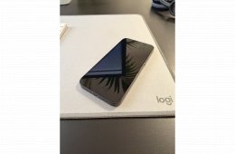 iPhone 13mini 128Gb, Midnight újszerű állapotban eladó. 