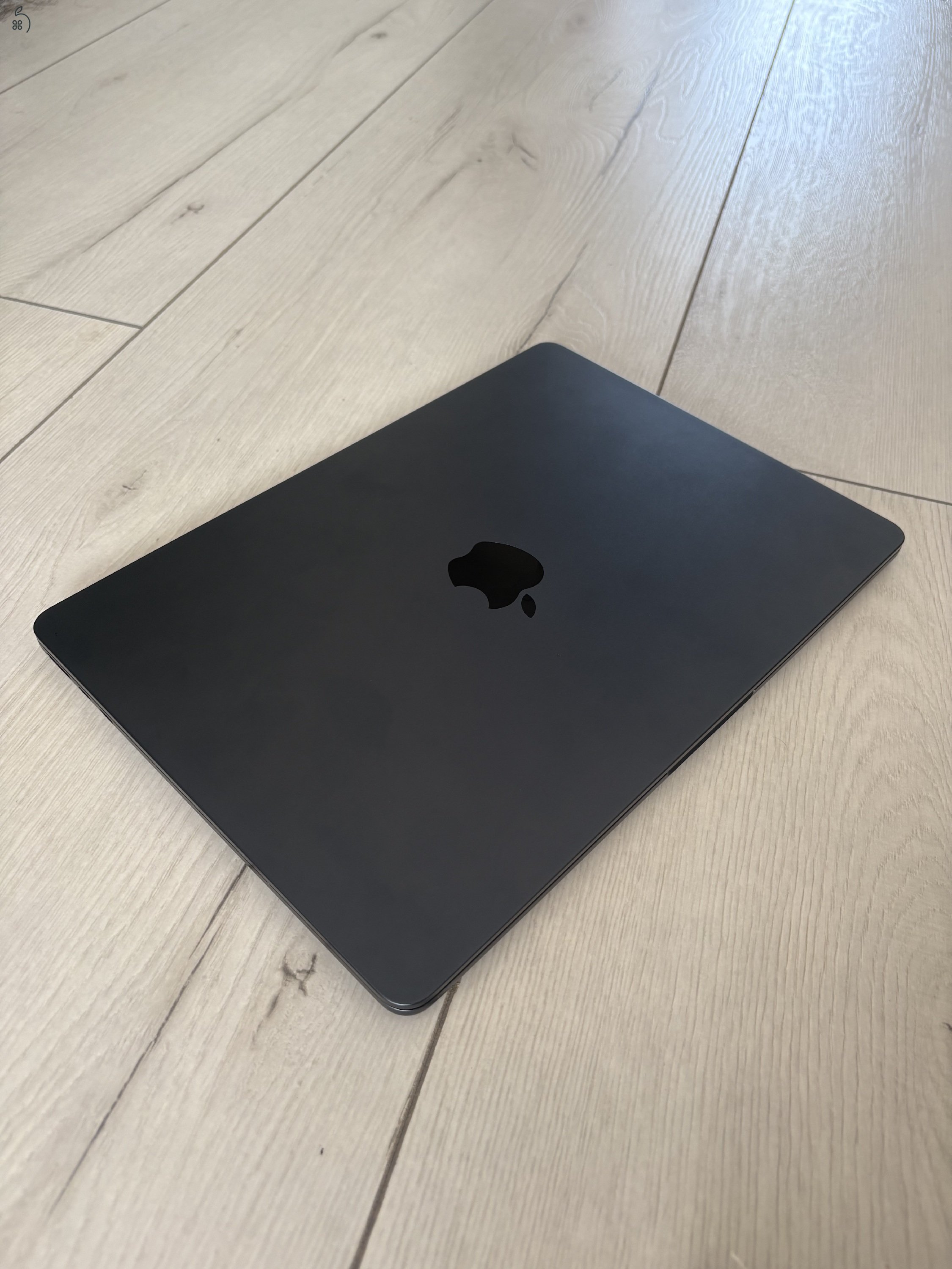 Macbook Ai 13 M2 2022 8Gb 256Gb