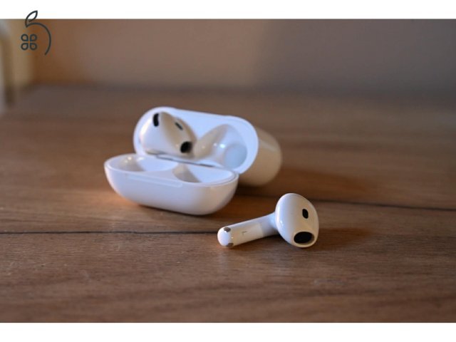 AirPods 4