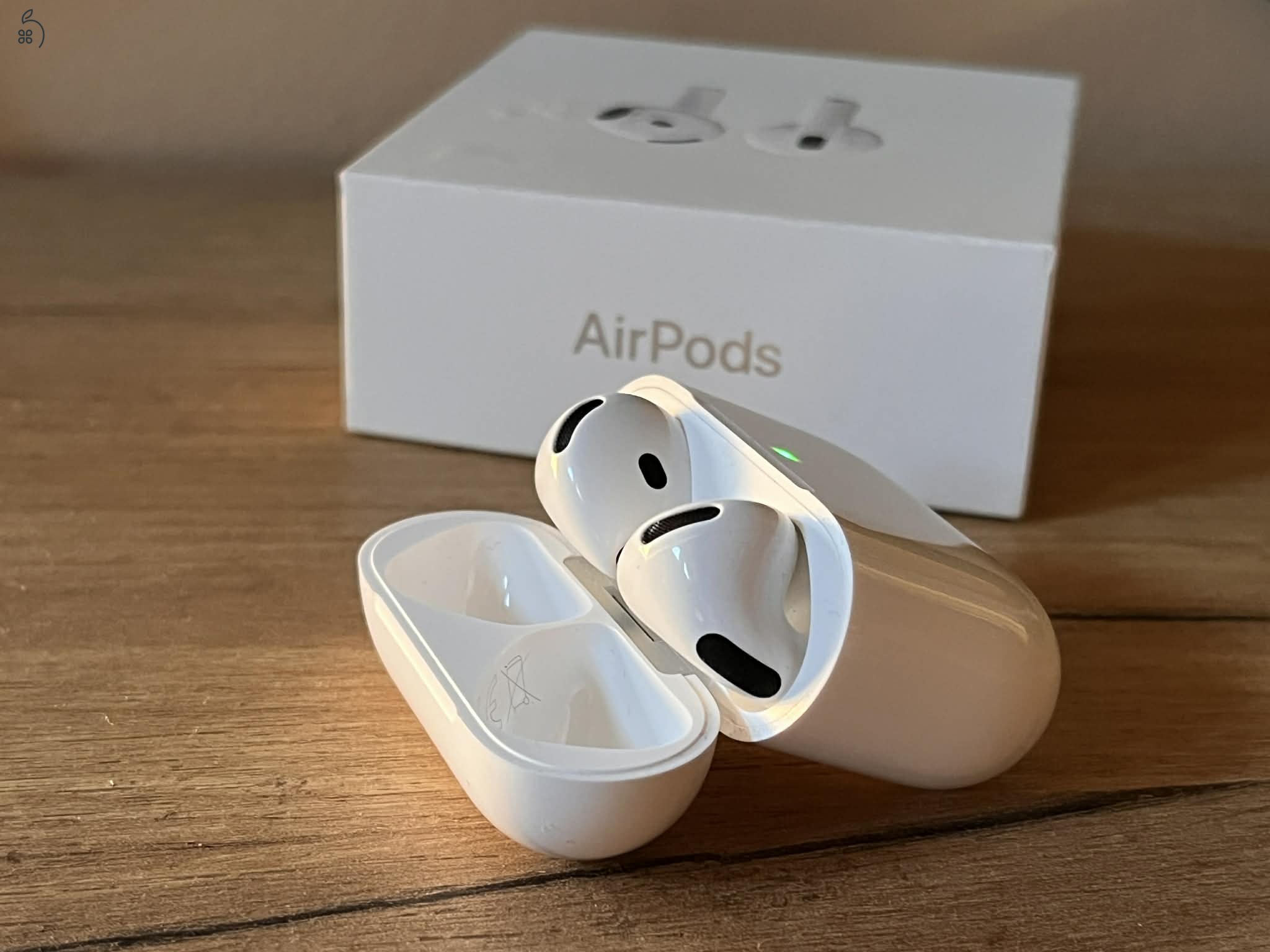 AirPods 4