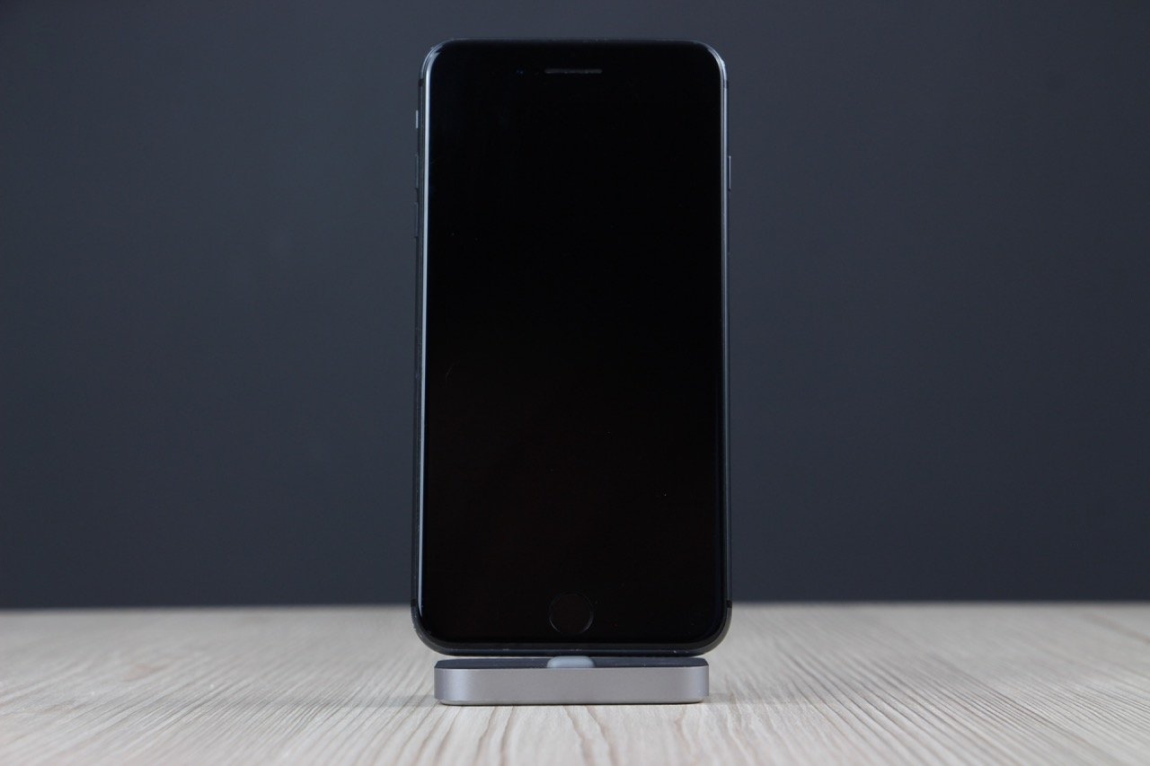 Használt Apple iPhone 8 Plus 64 GB Fekete C+ US-5661