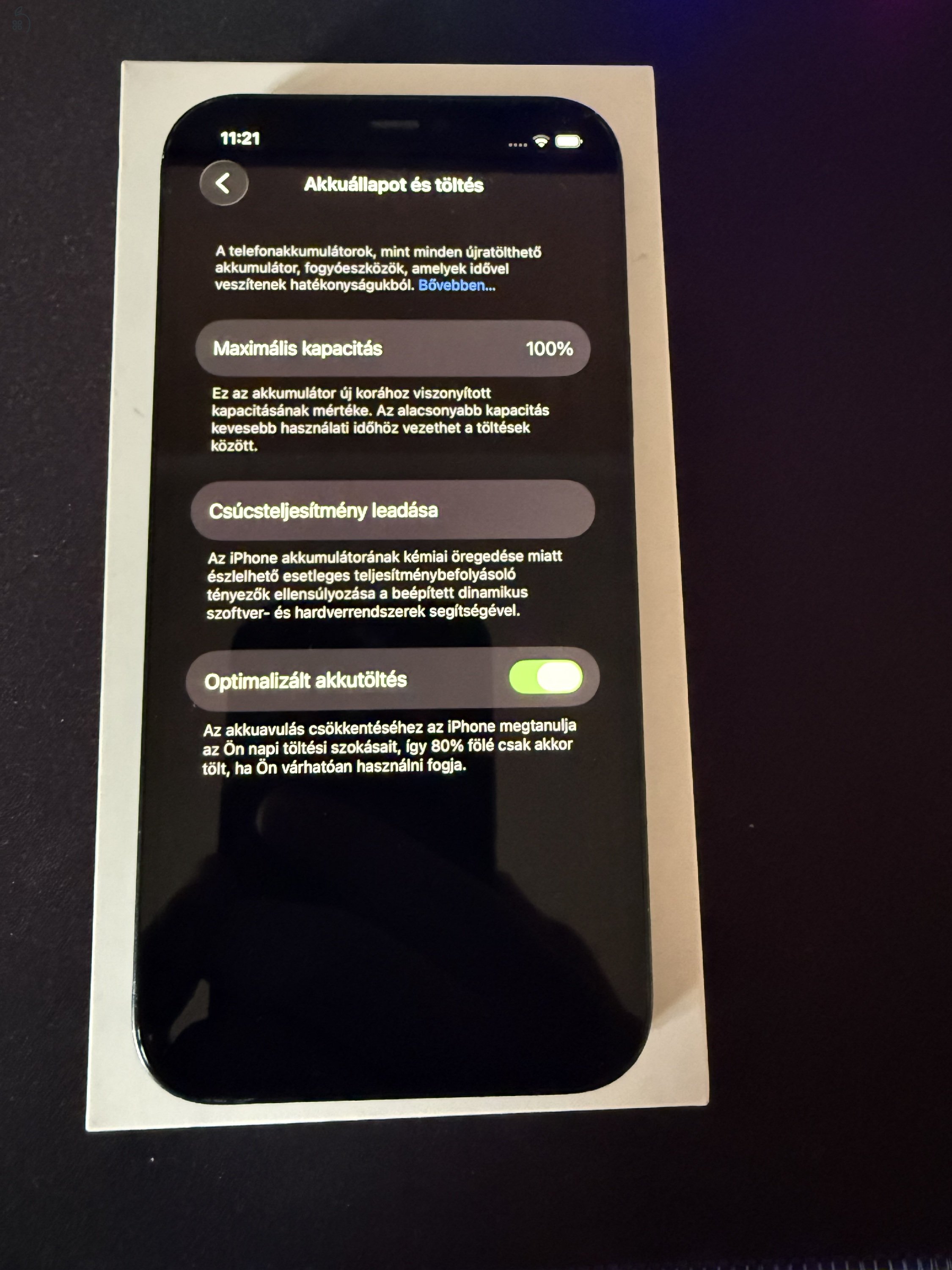 iPhone 12 64GB - Fekete - 100% Akkumulátor - Üvegfólia + Tok