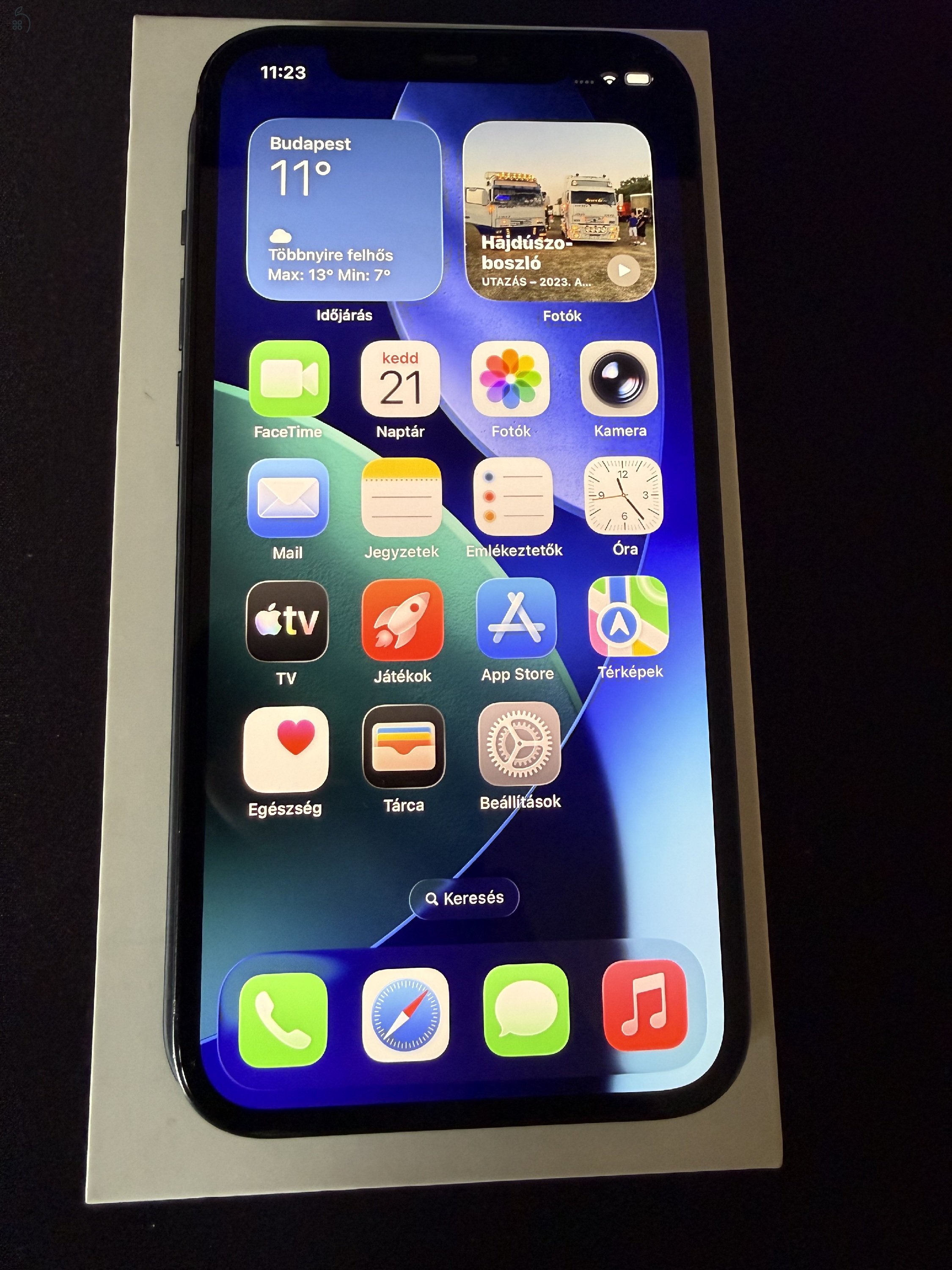 iPhone 12 64GB - Fekete - 100% Akkumulátor - Üvegfólia + Tok