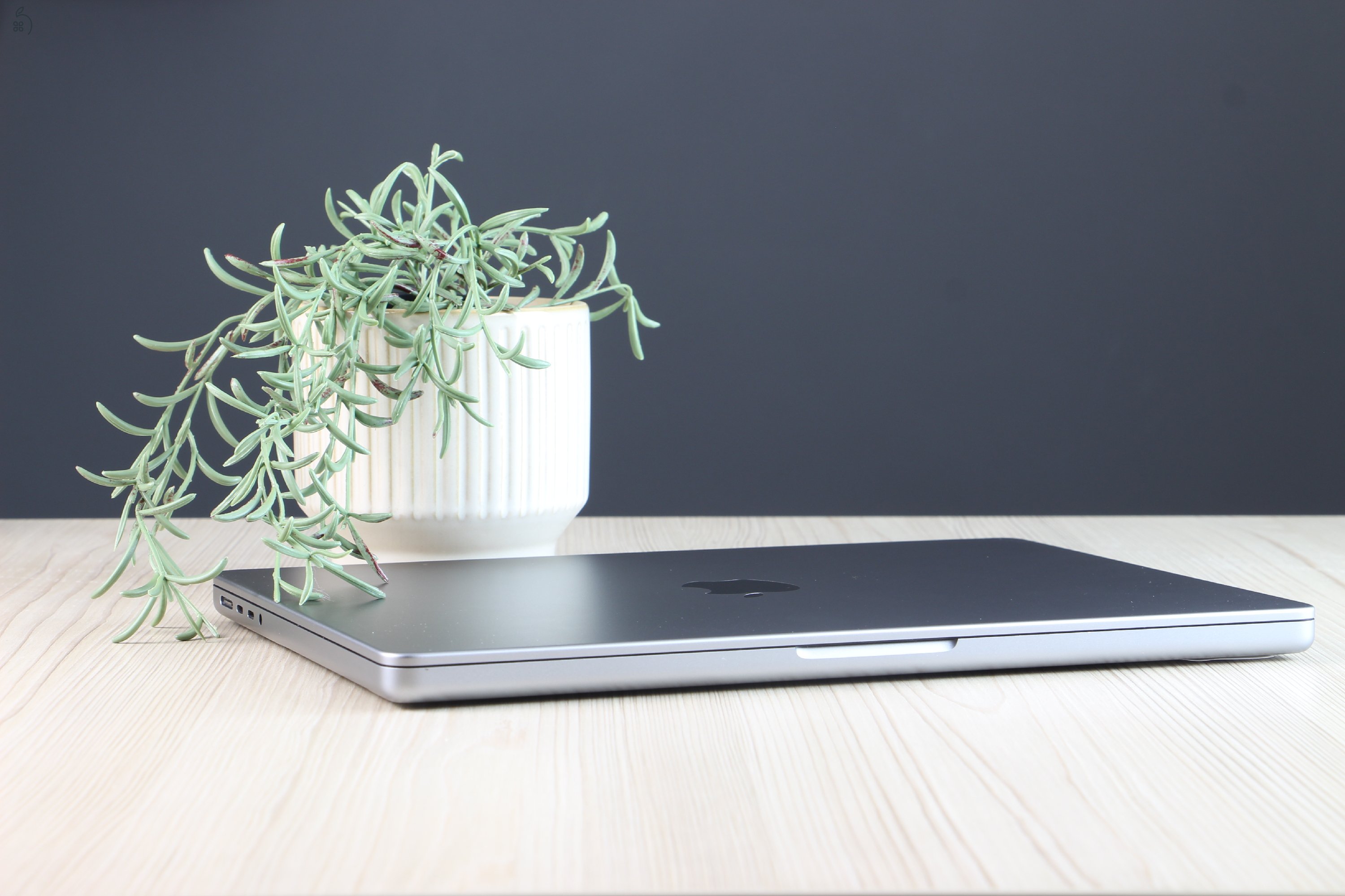 Használt Apple Macbook Pro 14