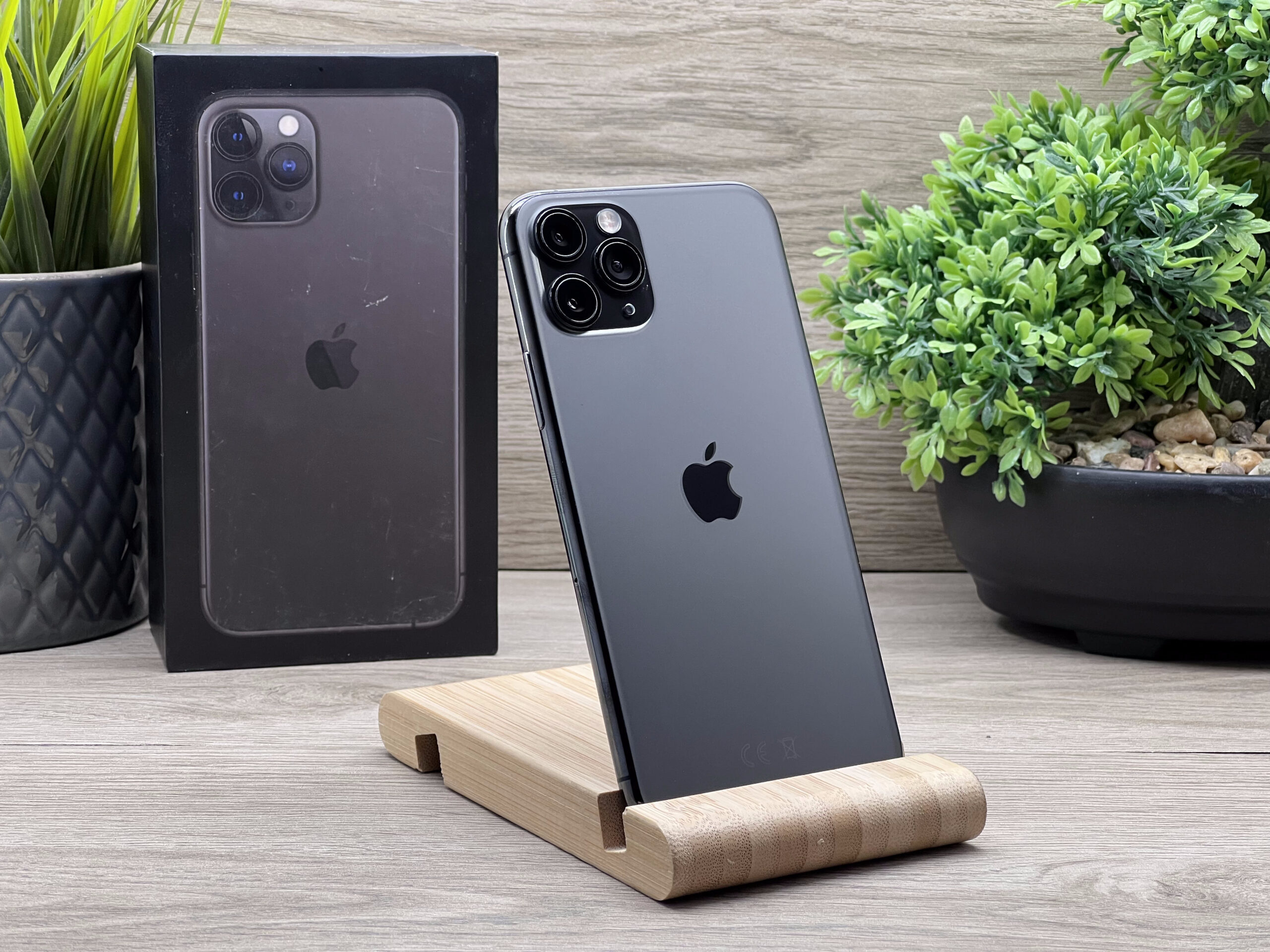 Hibátlan iPhone 11 Pro Graphite 64GB 2 ÉV Garanciával 100%