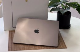 Hibátlan MacBook Air 2023 M3 15” 256GB 16GB-RAM 2 ÉV Garanciával