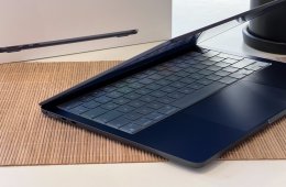 Hibátlan MacBook Air 2022 M2 13” 256GB 2 ÉV Garanciával