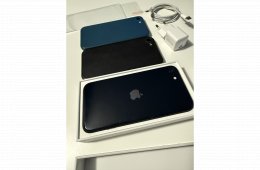 IPhone SE 3rd Gen fekete, 2,5 évet használt