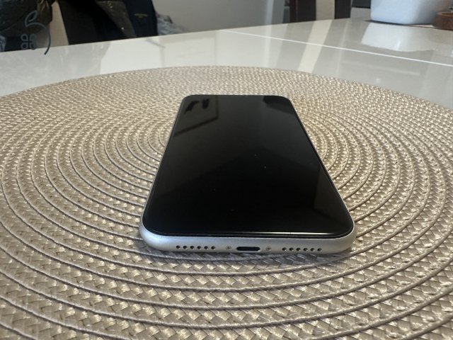Apple iPhone 11 128Gb Fehér Független Új Akku!!!