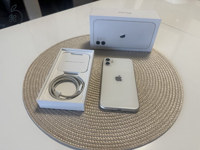 Apple iPhone 11 128Gb Fehér Független Új Akku!!!