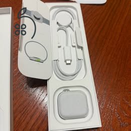 Apple Watch Series 11 (42mm, GPS+Cell) – Ezüst, ÚJ, AKTIVÁLATLAN!