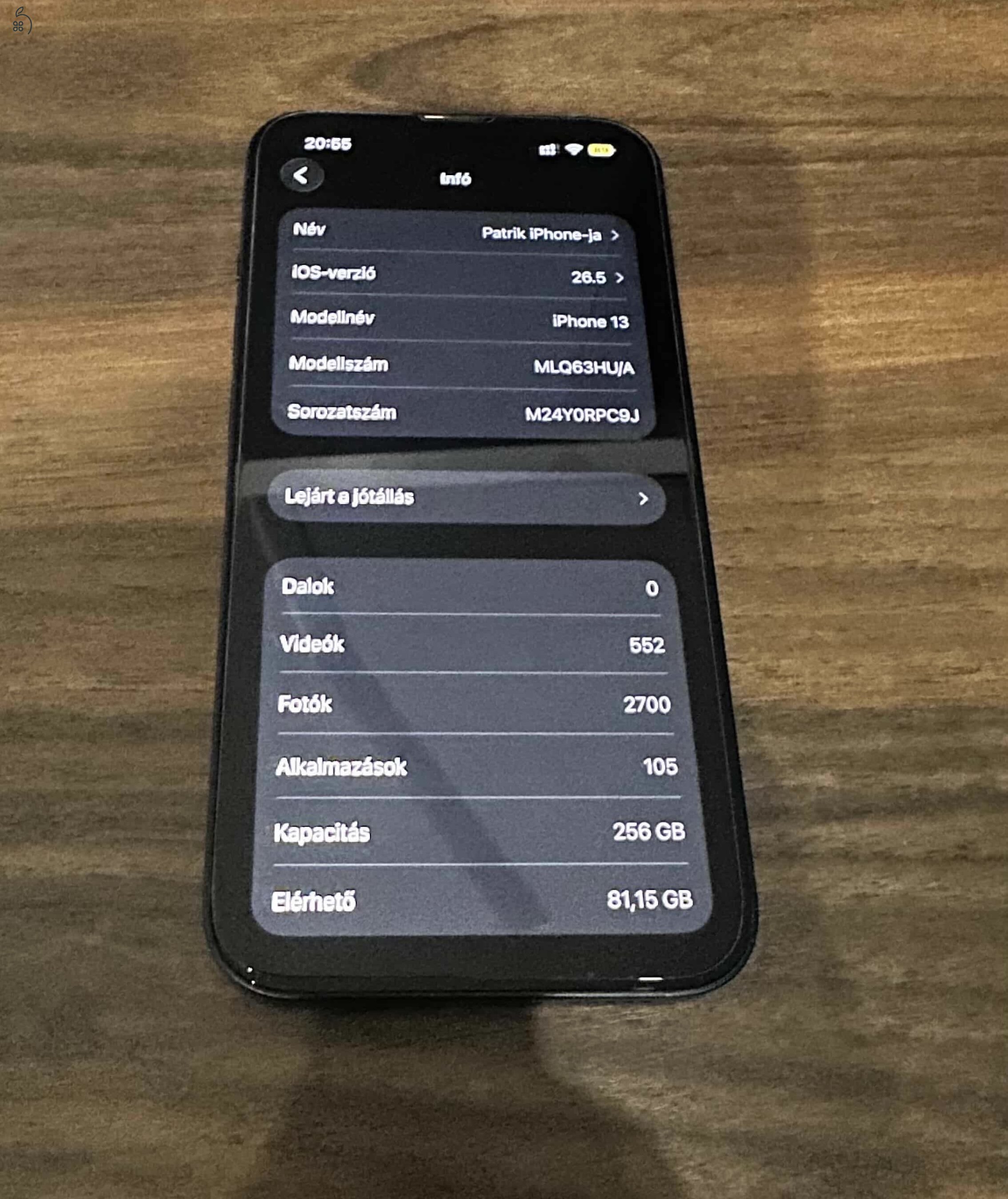 iPhone 13 256GB – Éjfekete – Karcmentes, gyári dobozában!