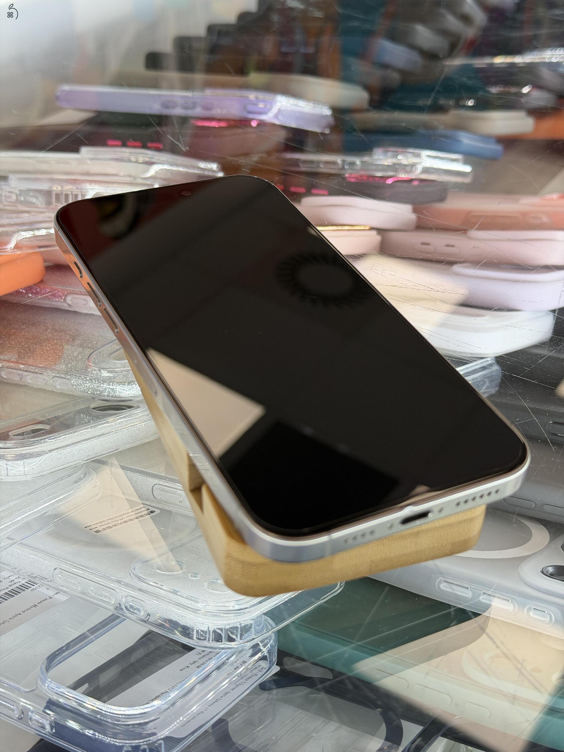 Apple iPhone 16 Pro Max, 256Gb, Szép Állapotú, 94% Akkumulátor