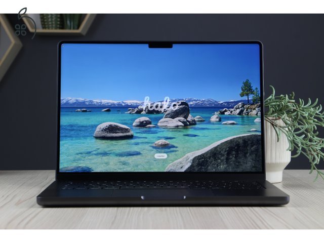 MACBOOK PRO 14” M5 – ASZTRO FEKETE | ÚJSZERŰ ÁLLAPOT | APPLE GARANCIA 2027-IG