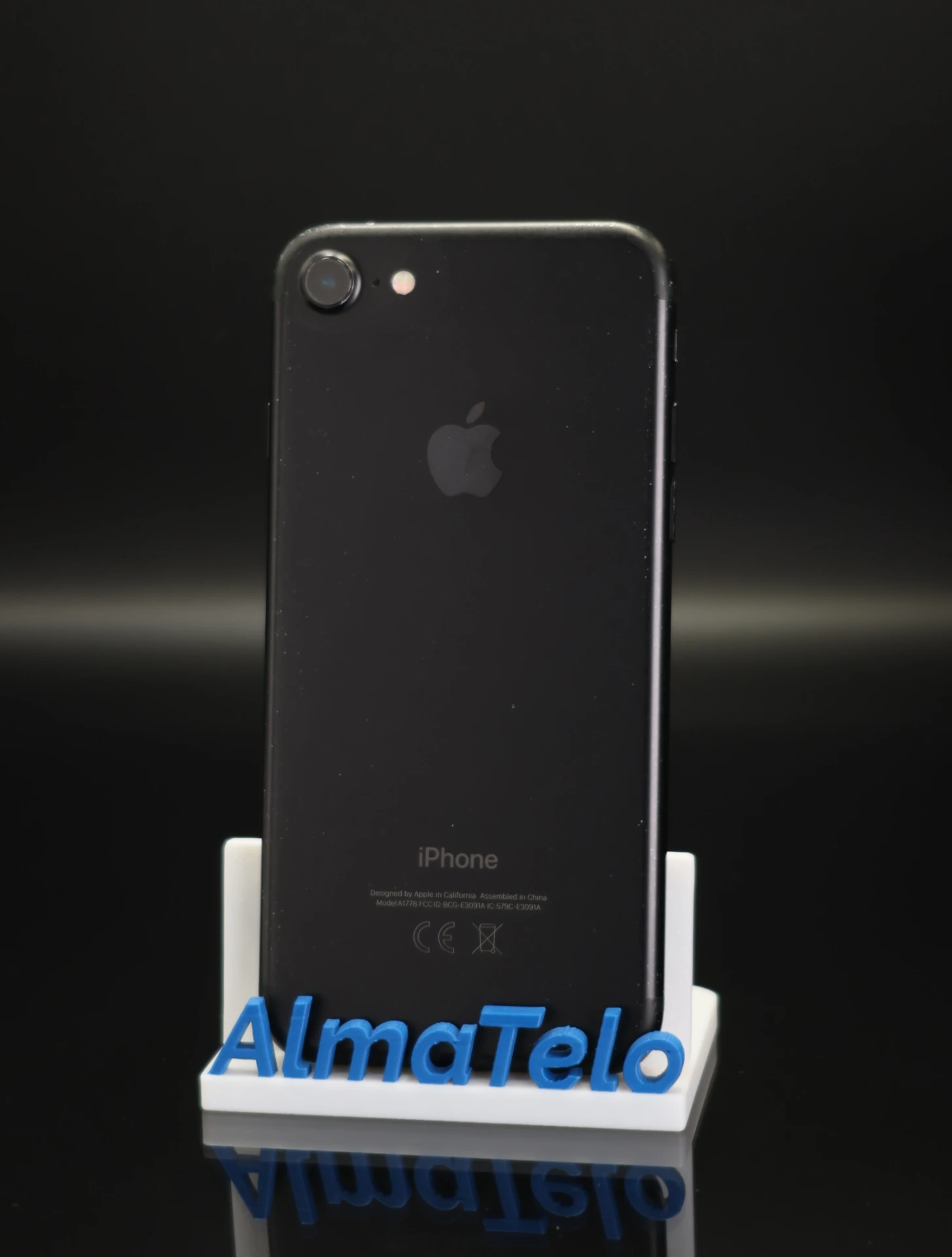 Apple iPhone 7 32 GB Black 100% akku - 12 HÓ GARANCIA