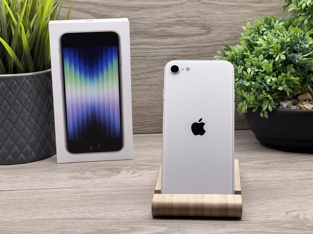 Hibátlan iPhone SE 2022 Starlight 128GB 2 ÉV Garanciával 90%