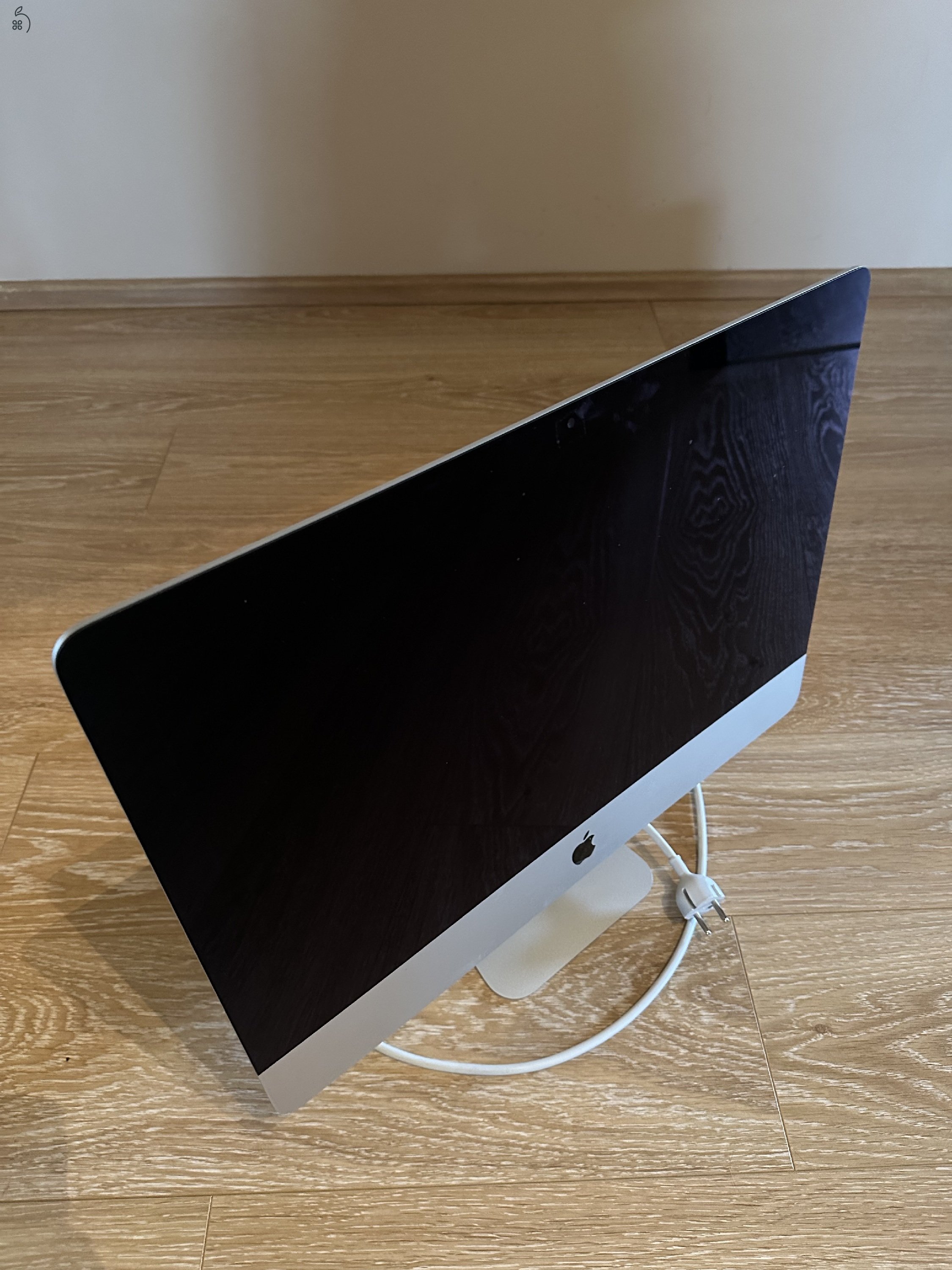 iMac (21.5-inch, Late 2015, i5)